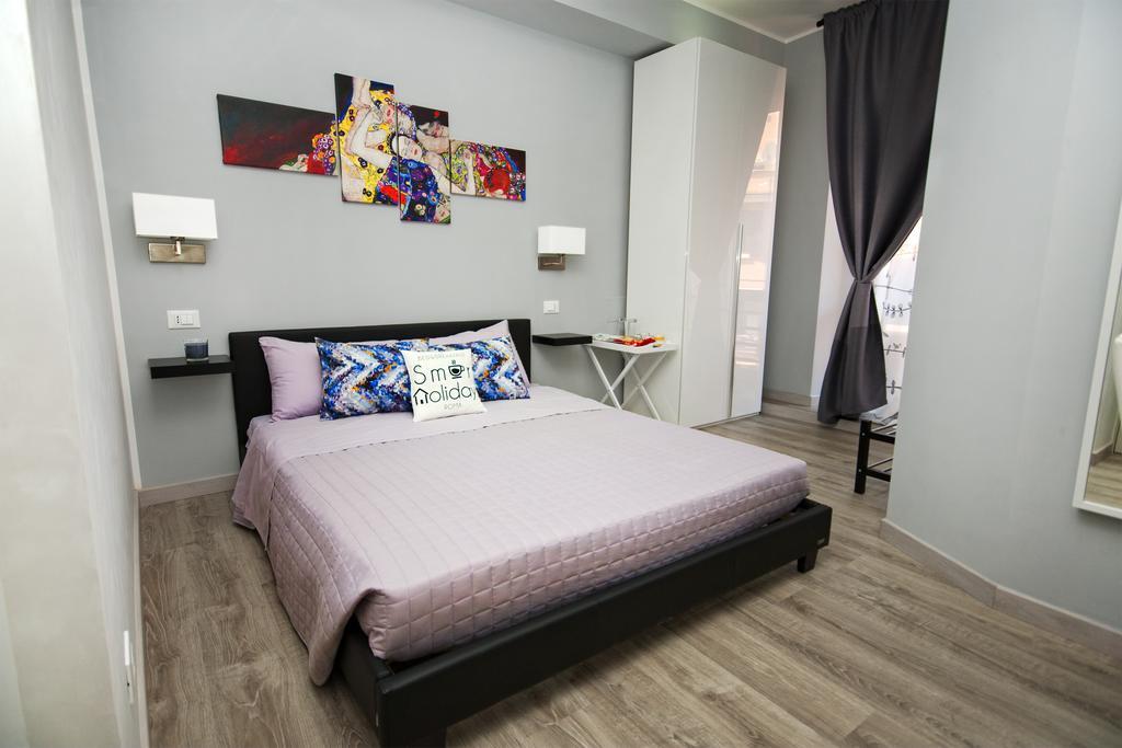 Smart Holidays ローマ 部屋 写真